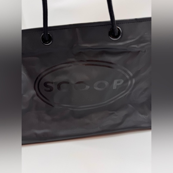 Scoop NYC Black Bag - Picture 2 of 6